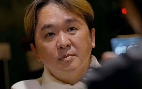 杨迪和粉丝分享零食密切接地气毫无明星架子，王大发刘大锤被封禁！揭开文娱圈谣言黑产背后的毕竟（乔欣婚礼竟是屯子大席？00后新娘爆改“省流版婚礼”反获全网怒赞）